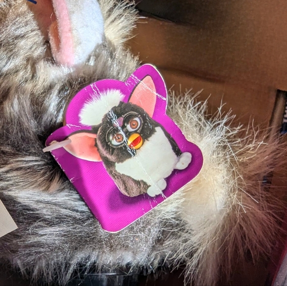 Furby Limited Edition Bundle Vintage Toys 1998 1st Gen 1999 2ndGen Christmas NWT - Picture 6 of 16